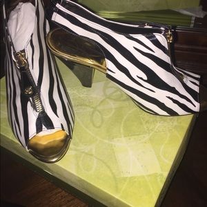 J Renee Black and White Zebra Print Shoes